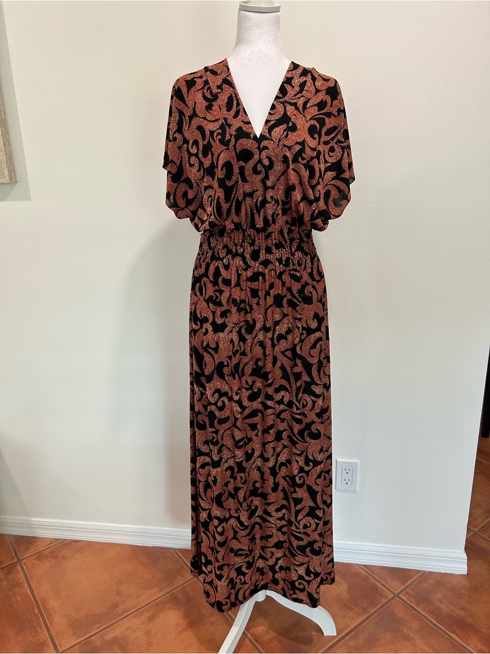 V-Neck Black and Copper-Print Elastic-Waist Maxi Dress
